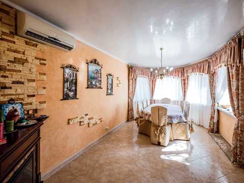 будинок за адресою Лесі Українки