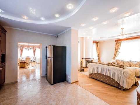 будинок за адресою Лесі Українки