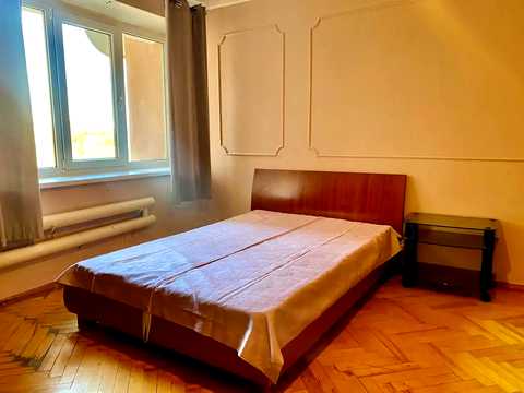 квартира за адресою Антоновича вул. (Горького), 102