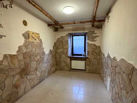 коммерческая по адресу Разумовская ул., 24