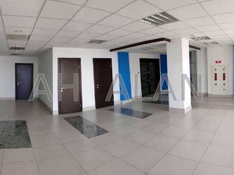 коммерческая по адресу Науки просп., 3