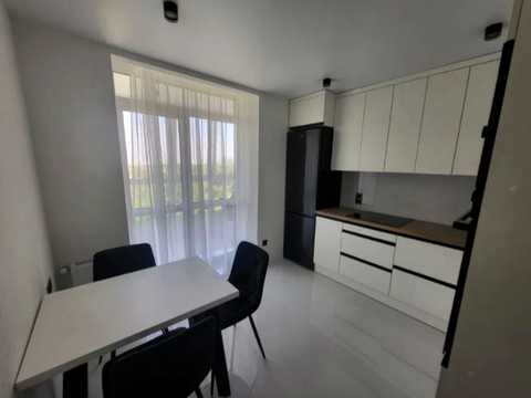 квартира за адресою Залізнична вул., (Будинок 12)