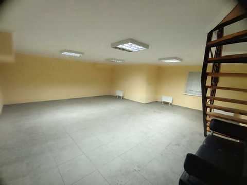 комерційна за адресою Генерала Миколи Юнаківа вул., 9-Б