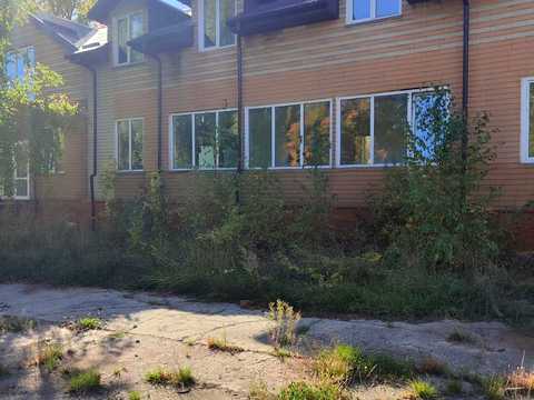 комерційна за адресою Індустріальна вул., 5