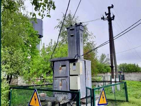 комерційна за адресою смт. Рокитне, Незалежності, 131а