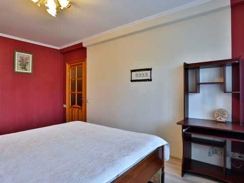 квартира за адресою Мілютенка вул., 16