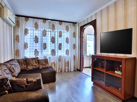 квартира за адресою Мілютенка вул., 16