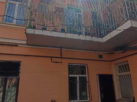 квартира за адресою Утьосова вул., 11