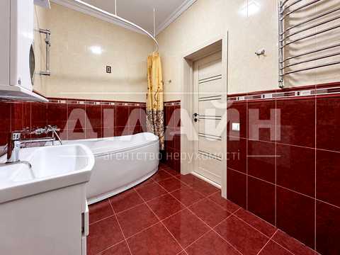 квартира за адресою Розваги вул., 27