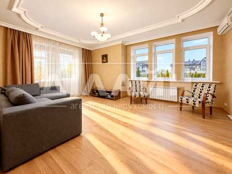квартира за адресою Розваги вул., 27