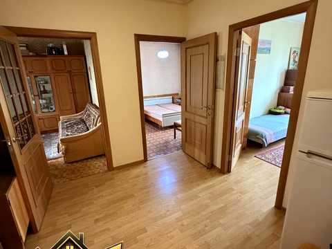 квартира за адресою Квітневий пров., 3