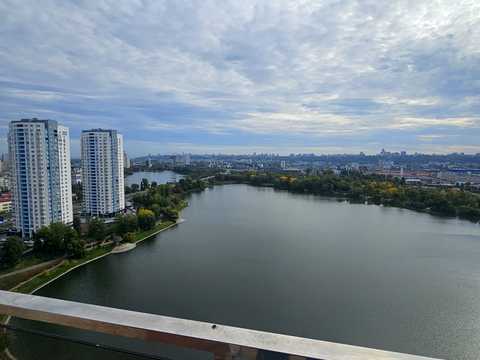 квартира за адресою Героїв полку "Азов" вул. (Маршала Малиновського), 8