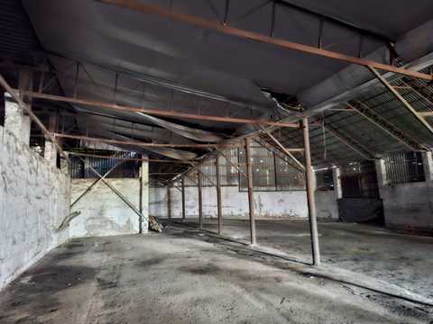комерційна за адресою смт. Рокитне, Армійська вул., 1