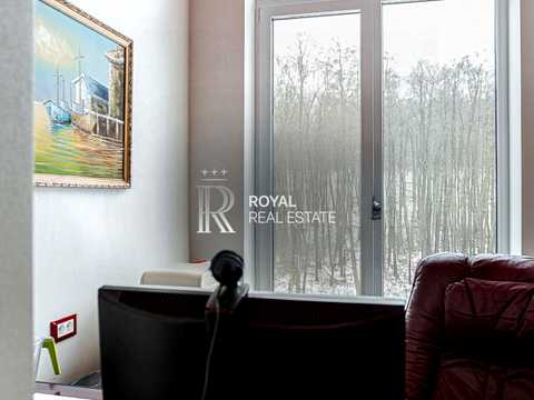 дом по адресу Київська