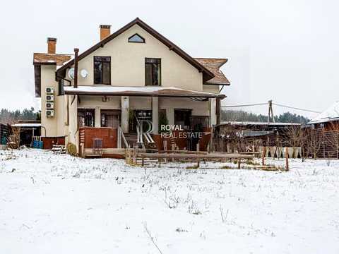 дом по адресу Київська