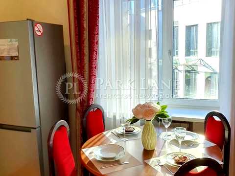 квартира за адресою Бориса Грінченка вул., 4
