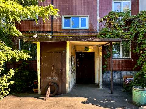 квартира за адресою Андрія Малишка вул., 17