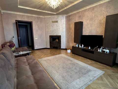 квартира за адресою Пустомити, Садова вул., 16а