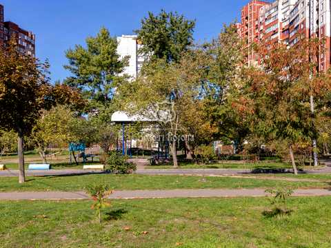 квартира за адресою Миколи Закревського вул., 7