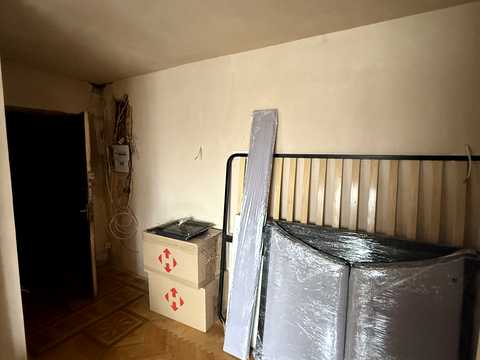 квартира за адресою Романа Шухевича просп. (Генерала Ватутіна), 30