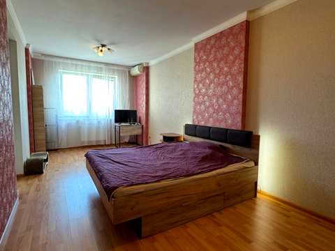 квартира за адресою Воскресенський просп. (Перова), 10а