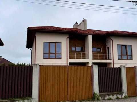 будинок за адресою с. Сокільники, Ігоря Білозіра вул.