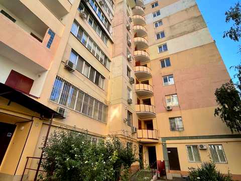 квартира за адресою Одеса, Тополина вул., 20