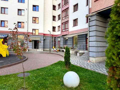 квартира за адресою Гната Хоткевича вул., (Будинок 1)