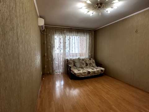 квартира за адресою Валентинівська вул. (Блюхера), 21а