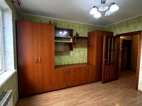 квартира за адресою Валентинівська вул. (Блюхера), 21а