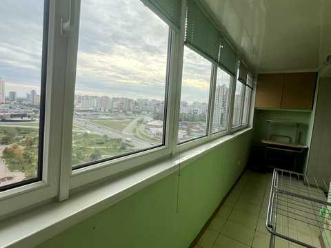 квартира по адресу Драгоманова ул., 44-А