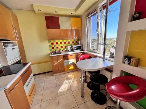 квартира по адресу Солнечный микрорайон ул., 58