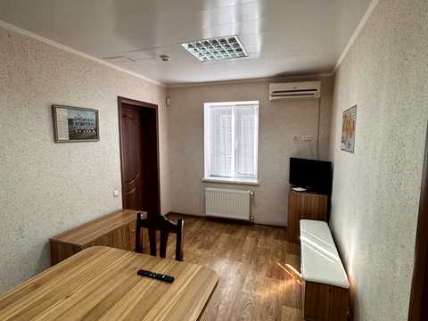 коммерческая по адресу Степана Тильгы ул. (Революционная), 3