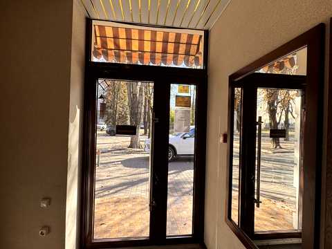 коммерческая по адресу Степана Тильгы ул. (Революционная), 3