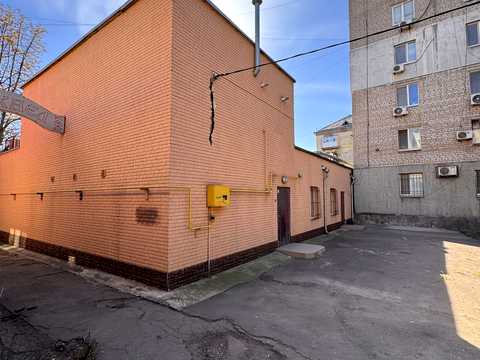 коммерческая по адресу Степана Тильгы ул. (Революционная), 3