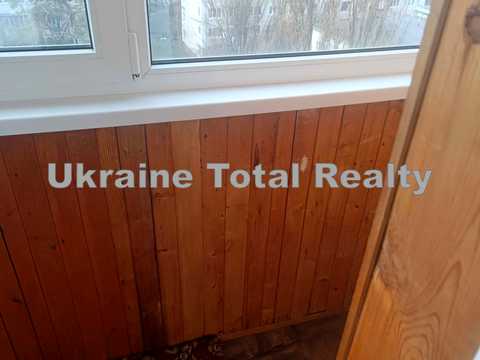 квартира за адресою Воскресенська вул., 11