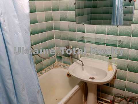 квартира за адресою Воскресенська вул., 11