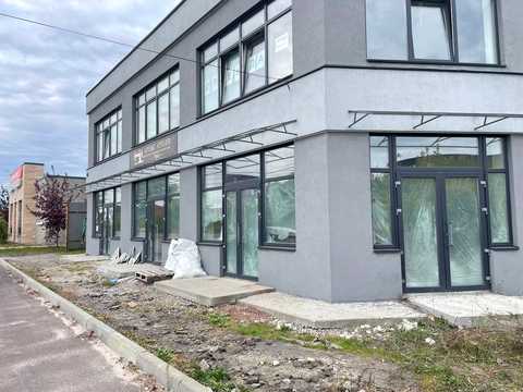 комерційна за адресою Старе Село вул. (Кутузова), 1-А