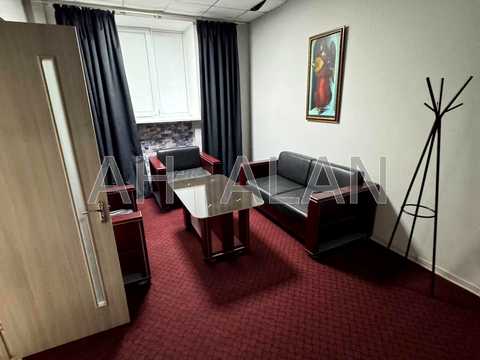 коммерческая по адресу Михаила Бойчука ул. (Кіквідзе), 20