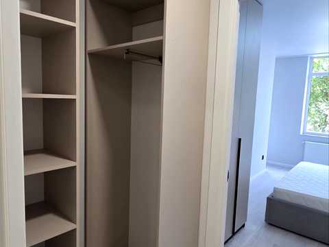 квартира за адресою Андрія Сахарова вул., 10