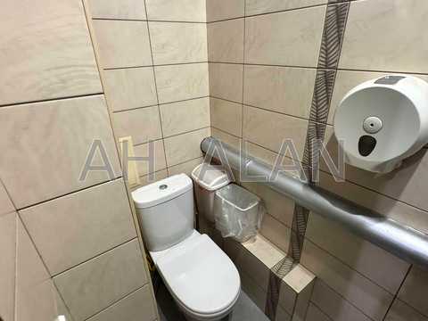 коммерческая по адресу Крещатик ул. (Kreschatic), 15/4