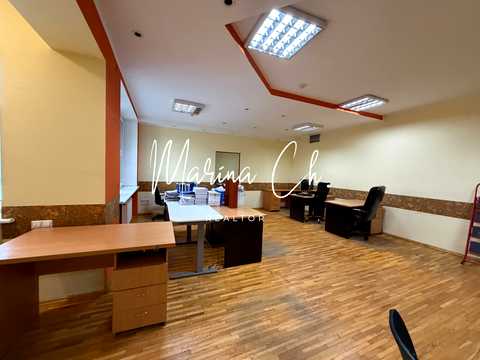 коммерческая по адресу Мечникова ул., 18