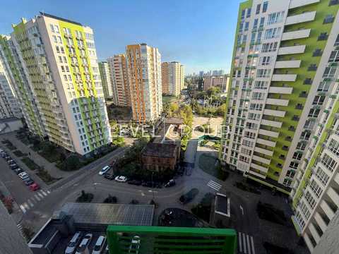 квартира по адресу Олеся Бердника ул., 1-Д