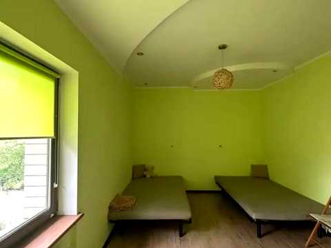 будинок за адресою смт. Обухівка, Ламана
