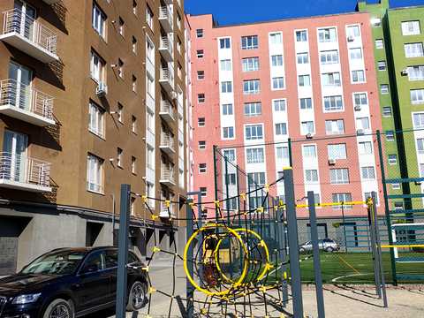 квартира за адресою Богдана Хмельницького вул., (Будинок 1)