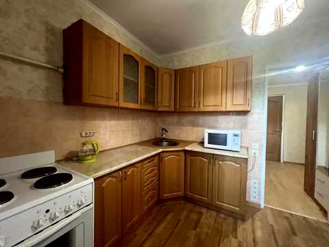 квартира по адресу Ревуцкого ул., 19/1