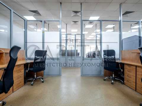 комерційна за адресою Авіаконструктора Антонова вул. (Авіації), 5