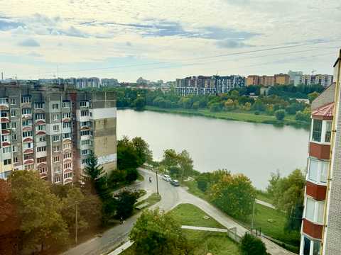 квартира за адресою Максима Залізняка вул., 1а