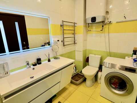 квартира за адресою Максима Залізняка вул., 1а