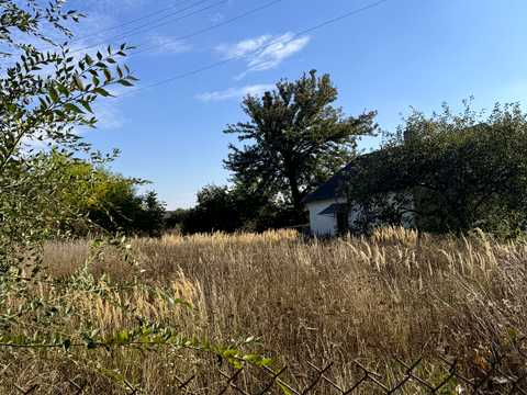 будинок за адресою Коротка